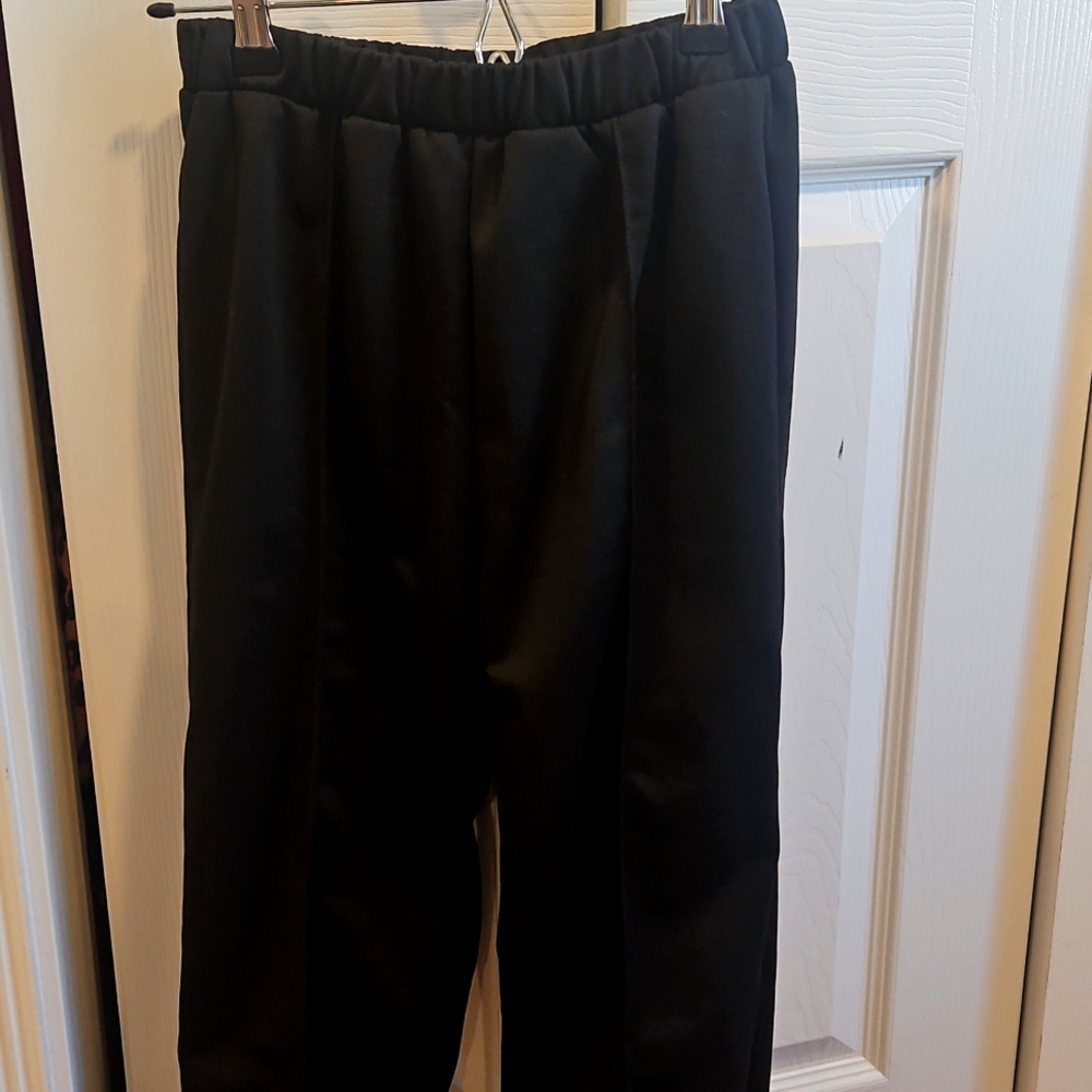 Girls Grey and Black Pants